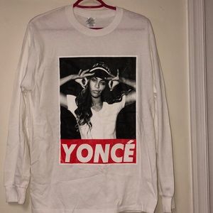 Beyoncé tee